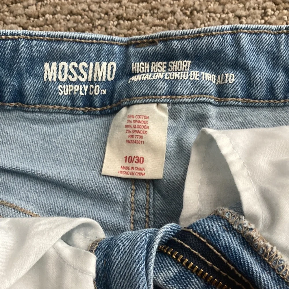 Mossimo Womens jeans shorts size 10 - Picture 3 of 3